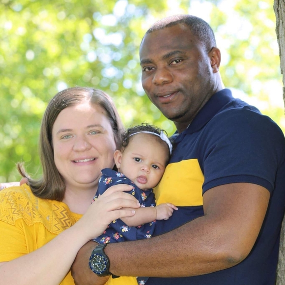 Meet your Posher, Amanda - Picture 1 of 1